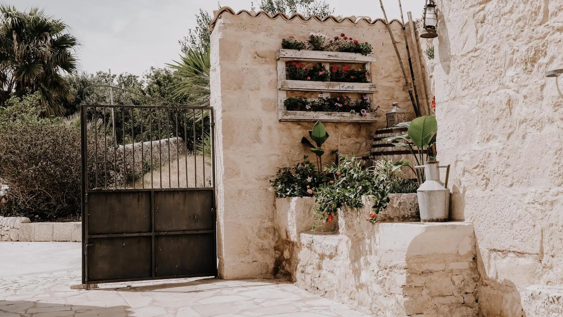 Farm stay Balcone Mediterraneo - Donnalucata & Marina Di Ragusa Italy