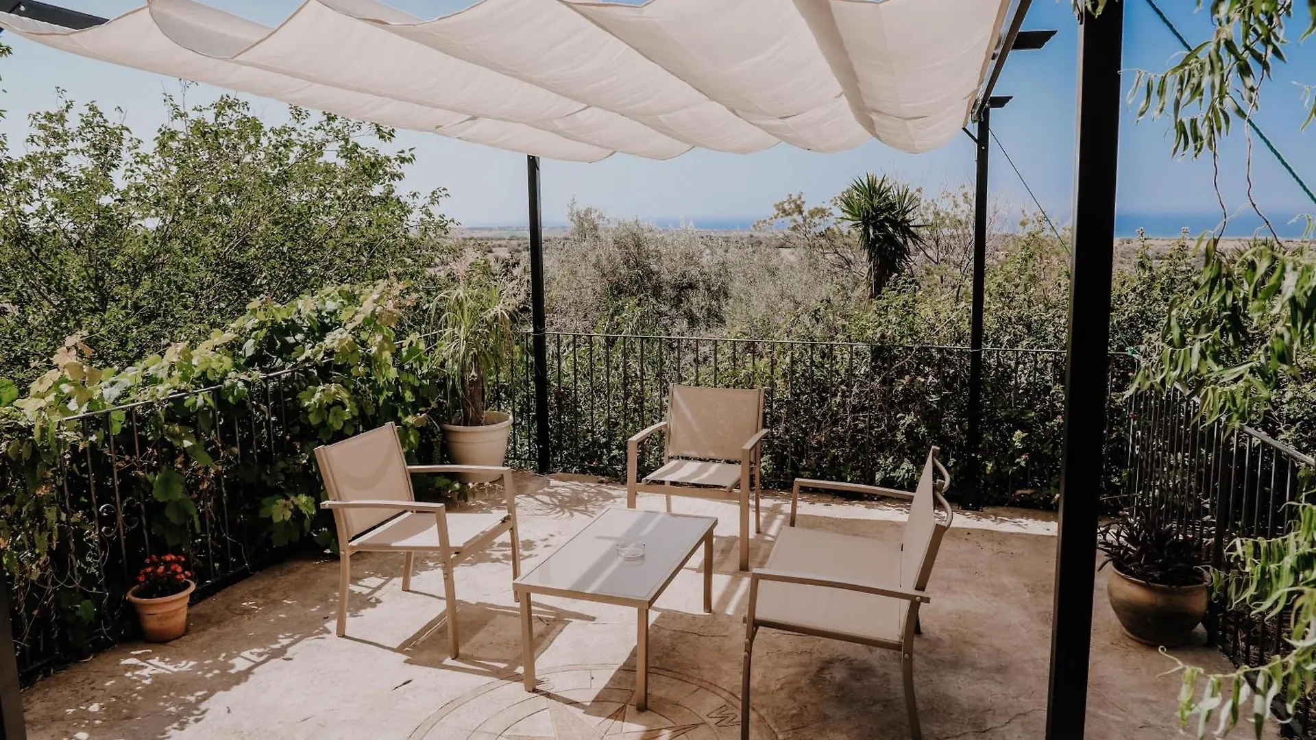 Farm stay Balcone Mediterraneo - Donnalucata & Marina Di Ragusa Italy